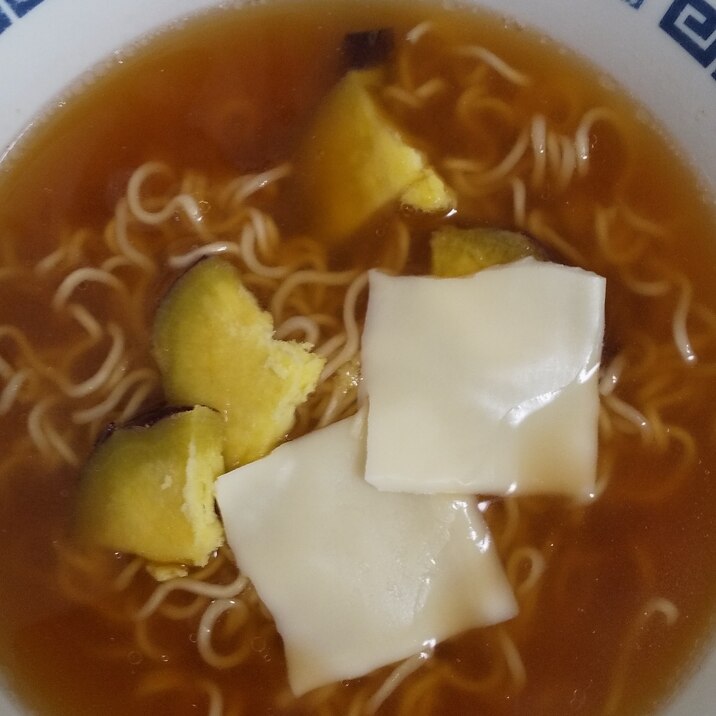 さつまいもチーズラーメン